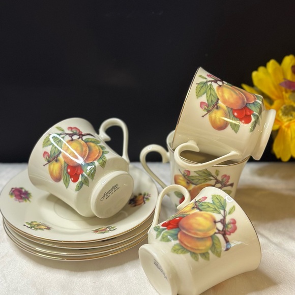 Set Of 4 Vintage Formalities By Baum Brothers Fruit Footed Cups & Saucer Set EVC - Picture 10 of 15